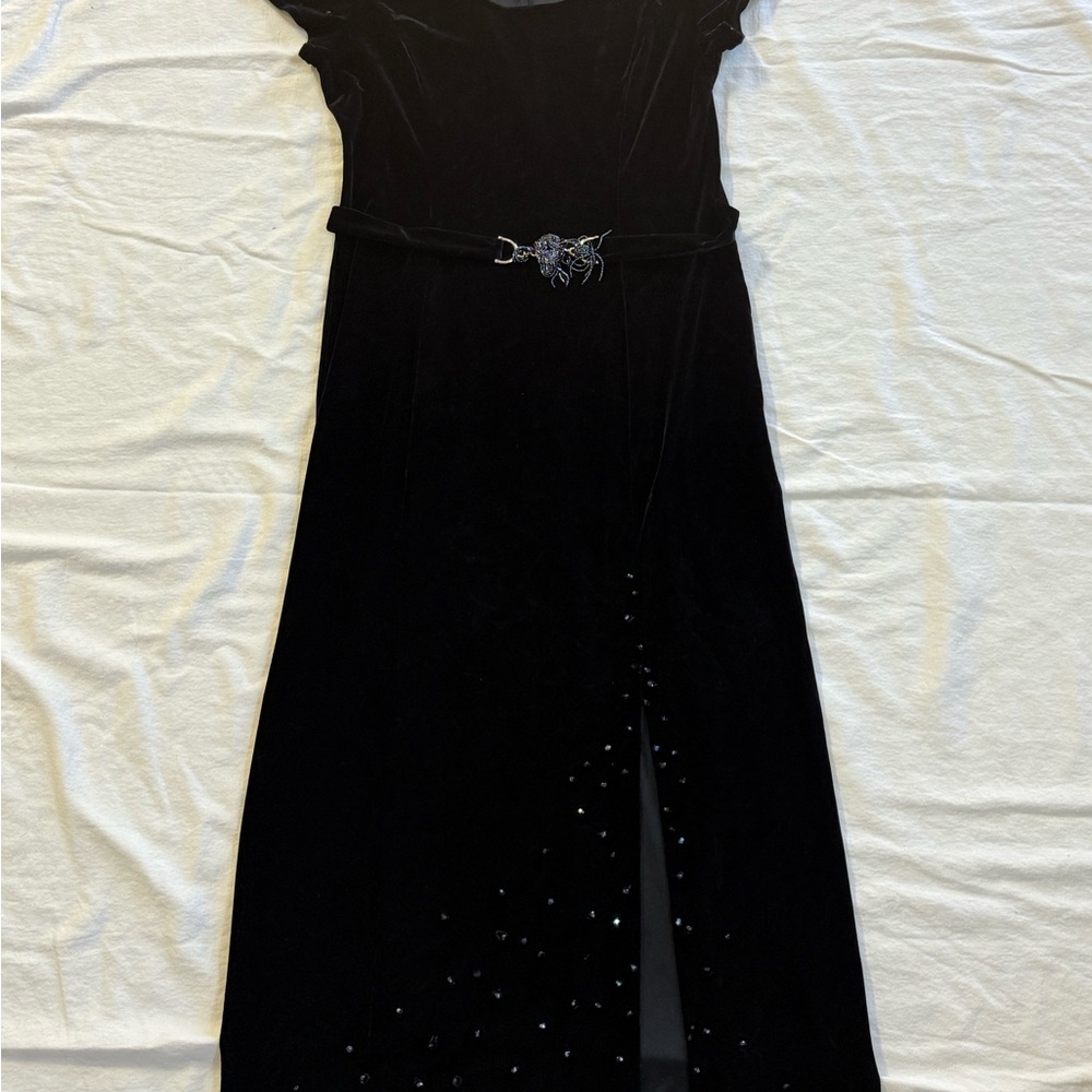 Scarlett Black Velvet Beaded Maxi Dress Goth Witchy Morticia Size M/L High Slit